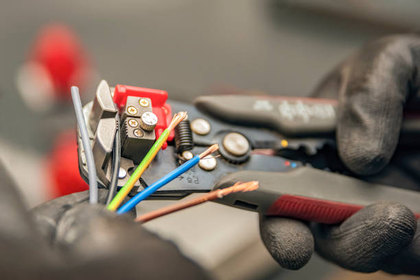 Best Electrical Installation Contractor  in Middlebury, IN